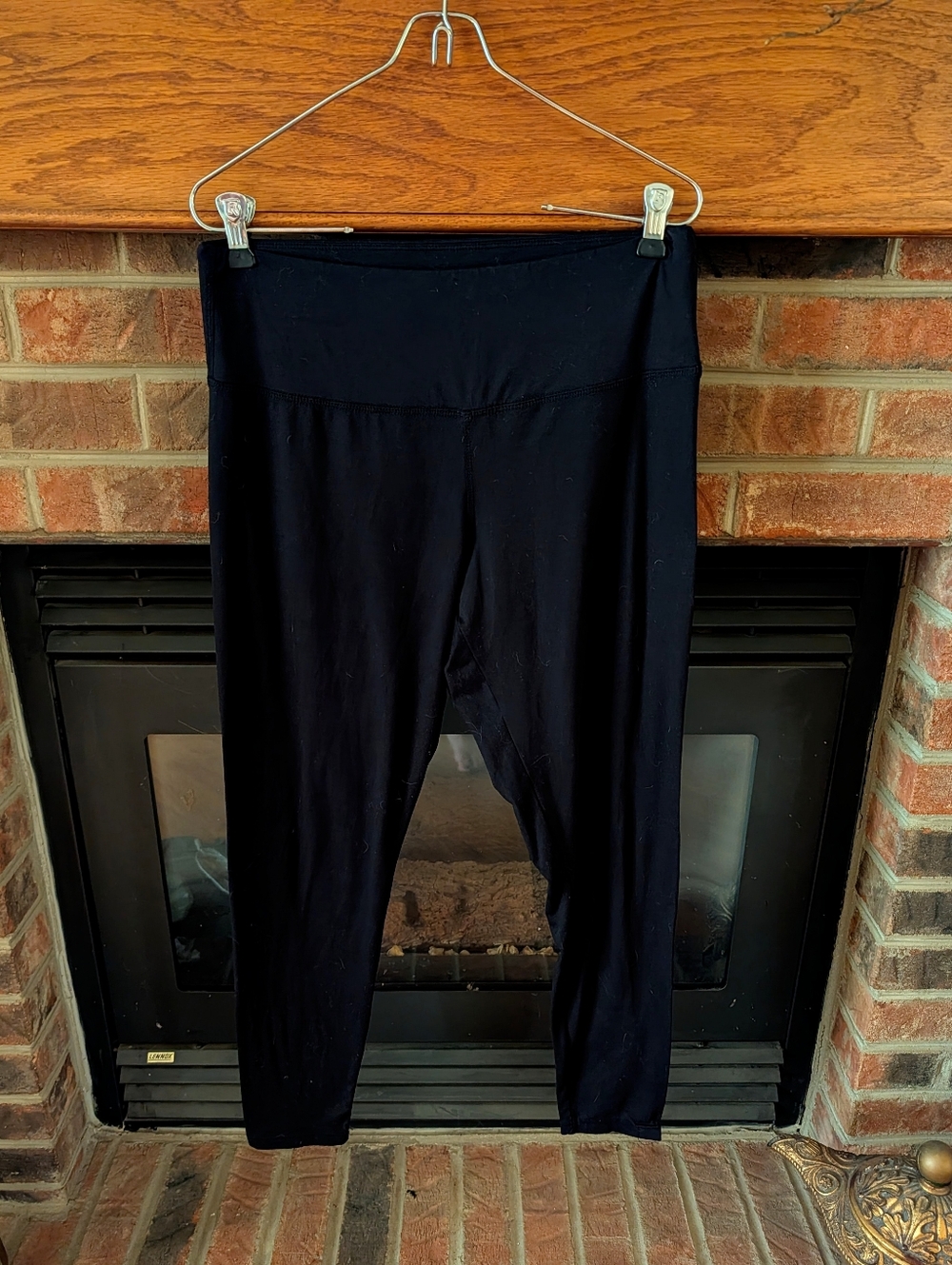 Black Super Soft Lightweight High-Waist Leggings Size Large